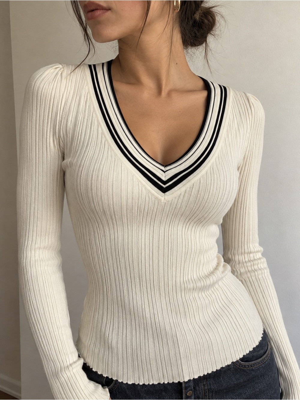 Milly Ivory Ribbed V Neck Sweater Top Large Black Stripe $225